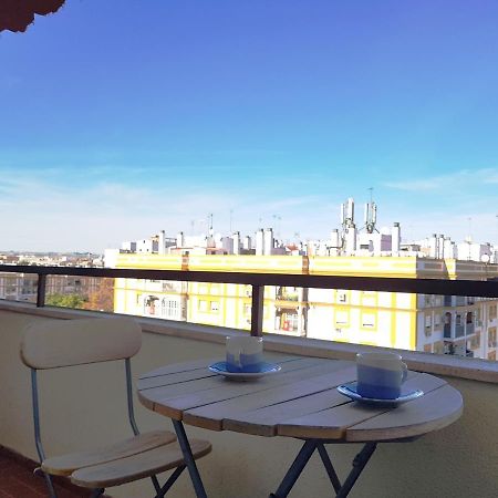 Apartamento Turistico En Sevilla Luaran gambar